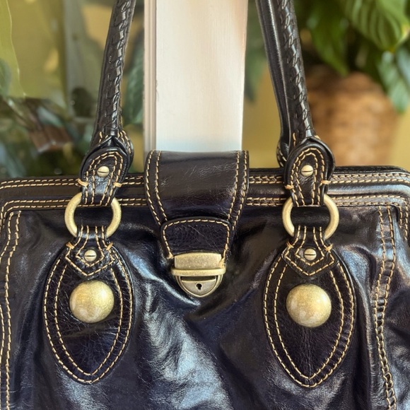 Per Se Leather Handbag - Picture 5 of 8